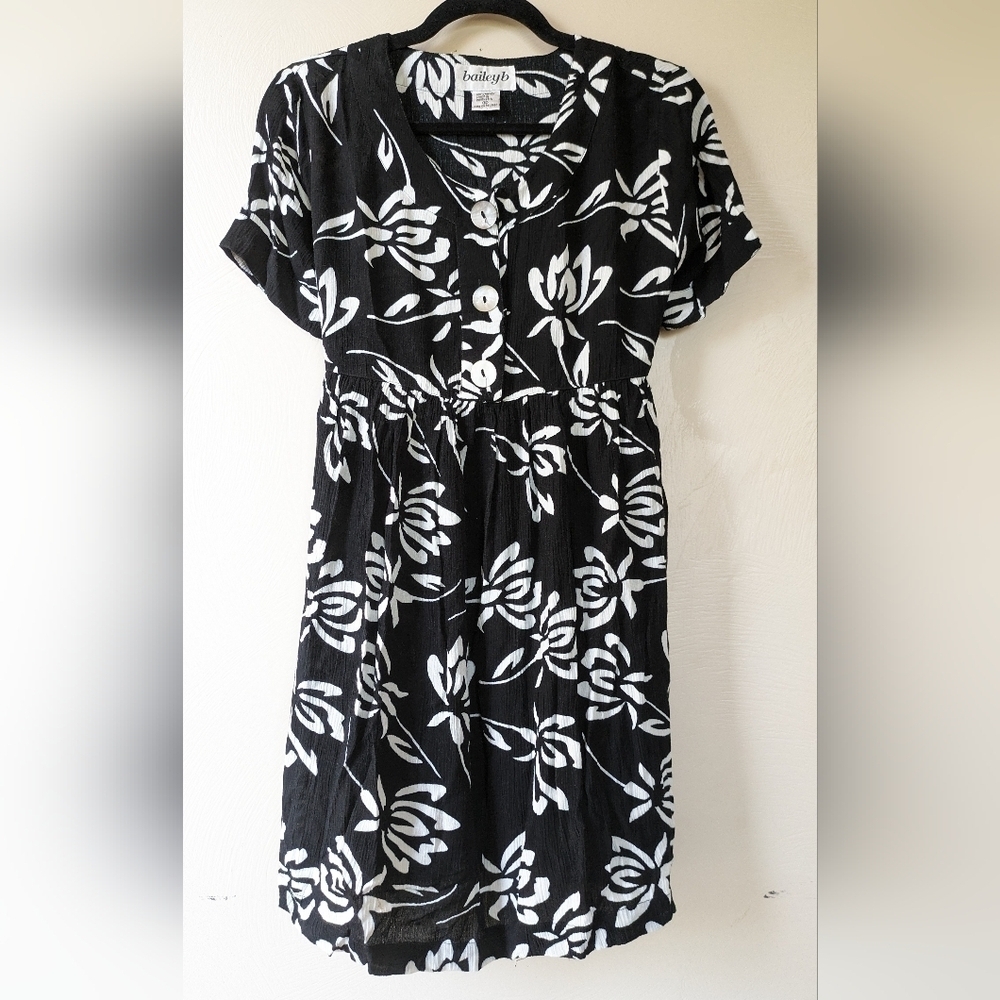 VINTAGE Bailey B Babydoll Mini Dress or Tunic, Black and White, Buttons, Size S